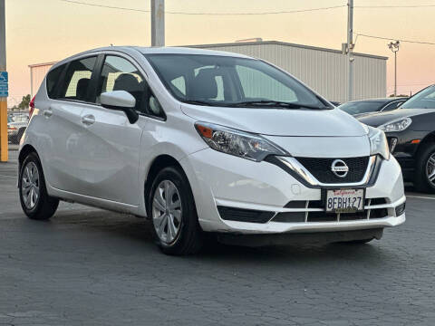 2017 Nissan Versa Note SV