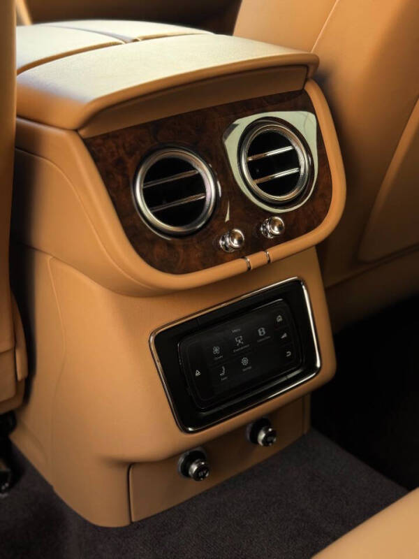 2019 Bentley Bentayga V8