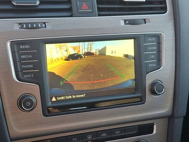 2016 Volkswagen Golf SportWagen TSI S