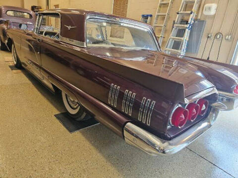 1960 Ford Thunderbird