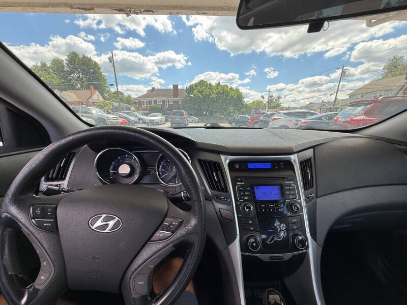 2011 Hyundai Sonata GLS