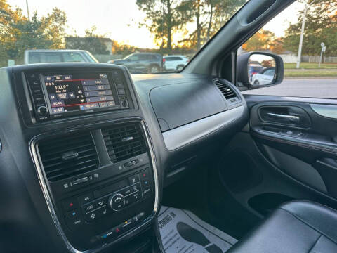 2017 Dodge Grand Caravan GT