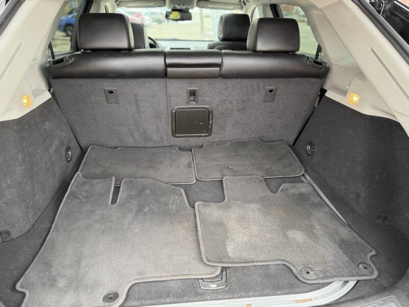 2011 Cadillac SRX Luxury Collection