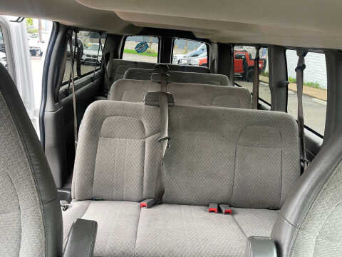 2016 Chevrolet Express LT 3500