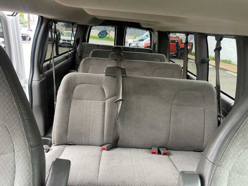 2016 Chevrolet Express LT 3500