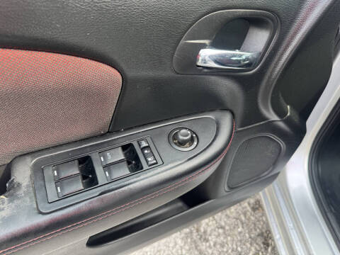 2011 Dodge Avenger Heat