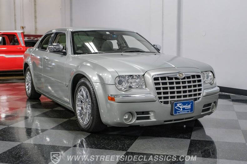 2005 Chrysler 300 C