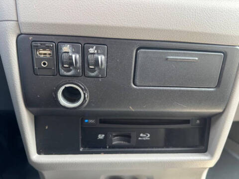 2016 Toyota Sienna XLE Premium 8-Passenger