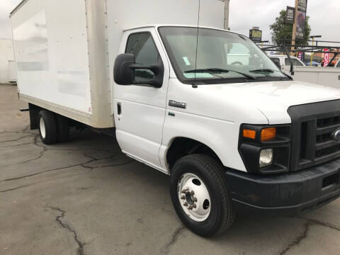 2012 Ford E-Series Chassis for sale at Sanmiguel Motors in South Gate CA