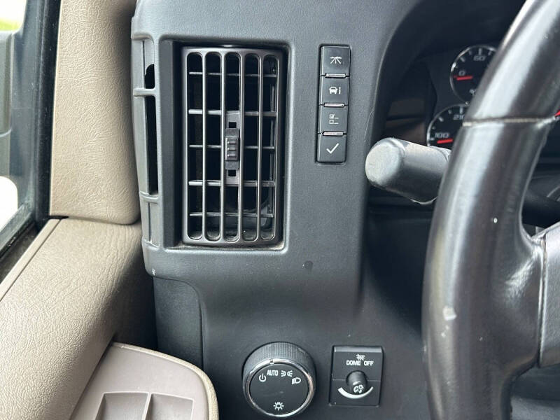 2021 Chevrolet Express 2500