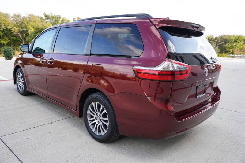 2020 Toyota Sienna