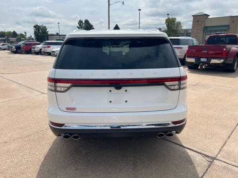 2025 Lincoln Aviator Premiere