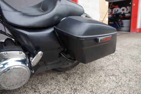 2017 Harley-Davidson Road Glide Special