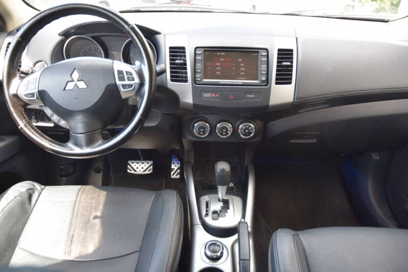 2013 Mitsubishi Outlander GT