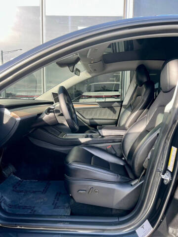 2024 Tesla Model Y Long Range