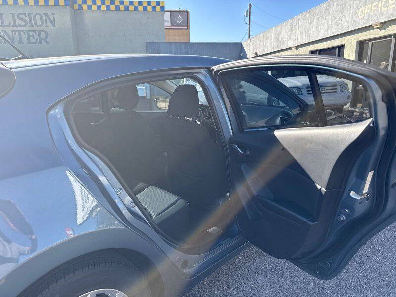 2014 Mazda MAZDA3 i Touring