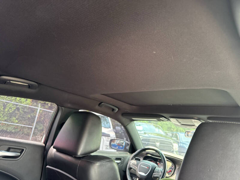 2019 Dodge Charger SXT