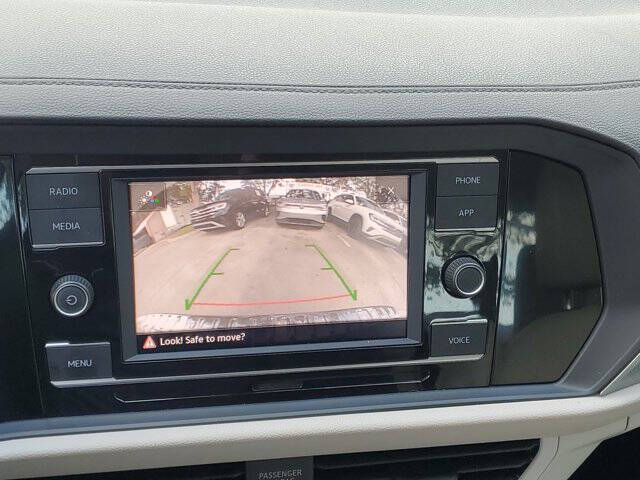 2023 Volkswagen Jetta SE