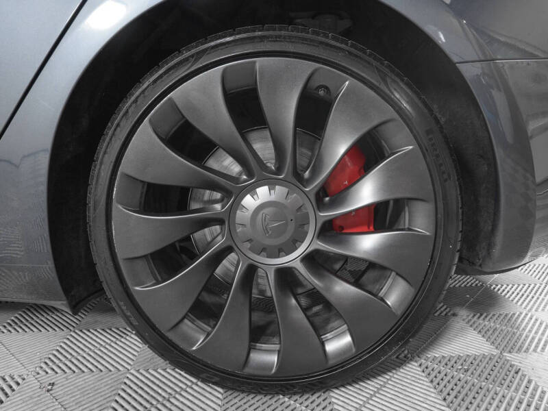 2023 Tesla Model 3 Performance