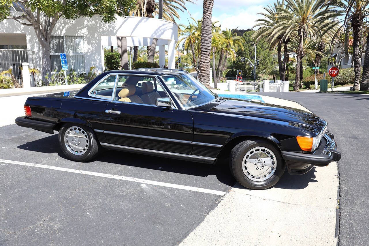 1987 Mercedes-Benz 560-Class for sale at DE AUTOS INC in San Juan Capistrano, CA