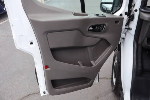 2024 Ford Transit 250