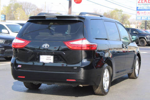 2015 Toyota Sienna