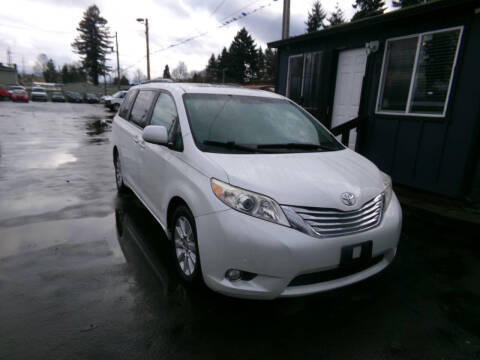 2011 Toyota Sienna Limited 7-Passenger
