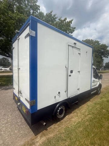 2023 Ford Transit