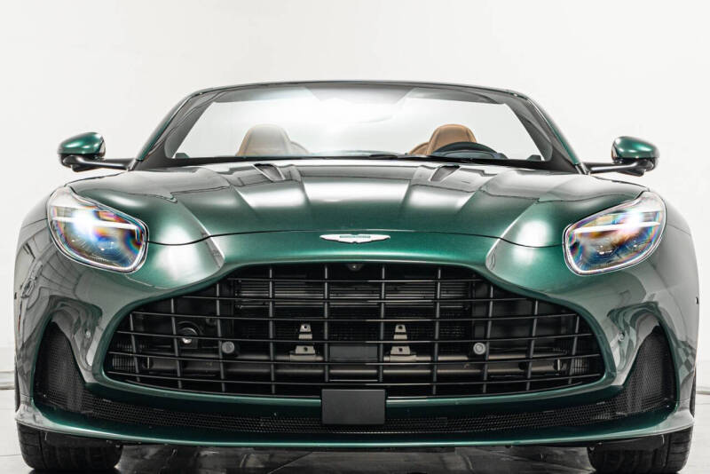 2025 Aston Martin DB12 Volante