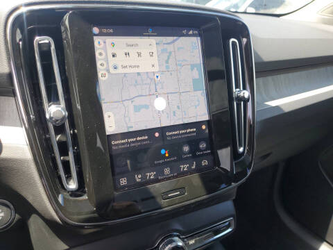 2026 Volvo XC40 B4 Core