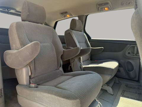 2006 Toyota Sienna