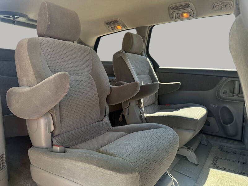 2006 Toyota Sienna