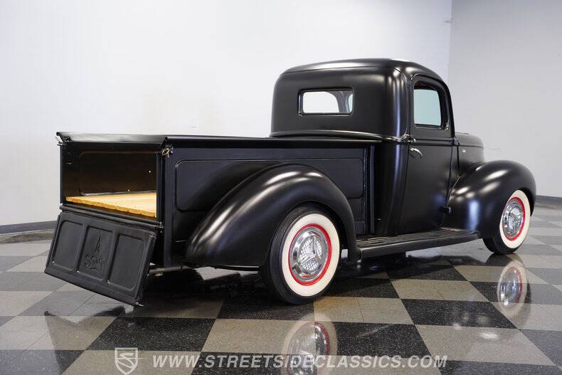 1940 Ford F-100