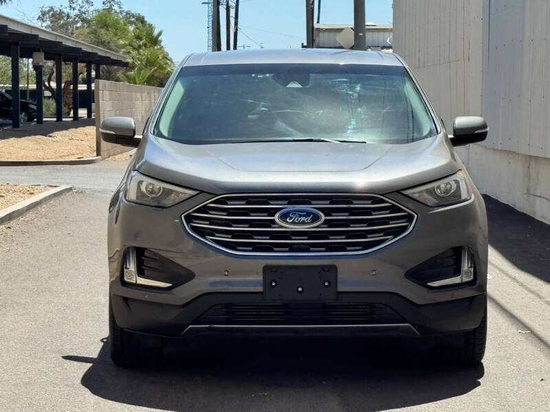2022 Ford Edge Titanium