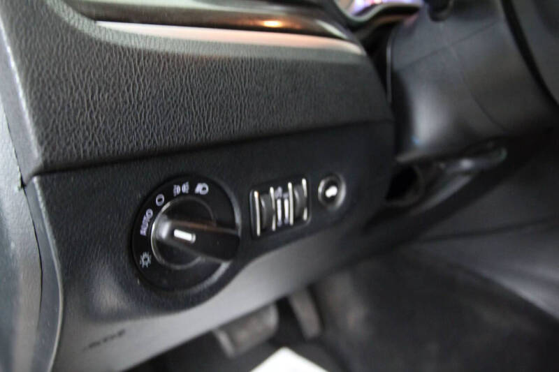 2015 Chrysler 300 Limited