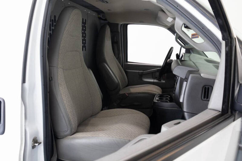 2020 Chevrolet Express 2500