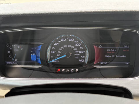 2015 Ford Taurus SEL