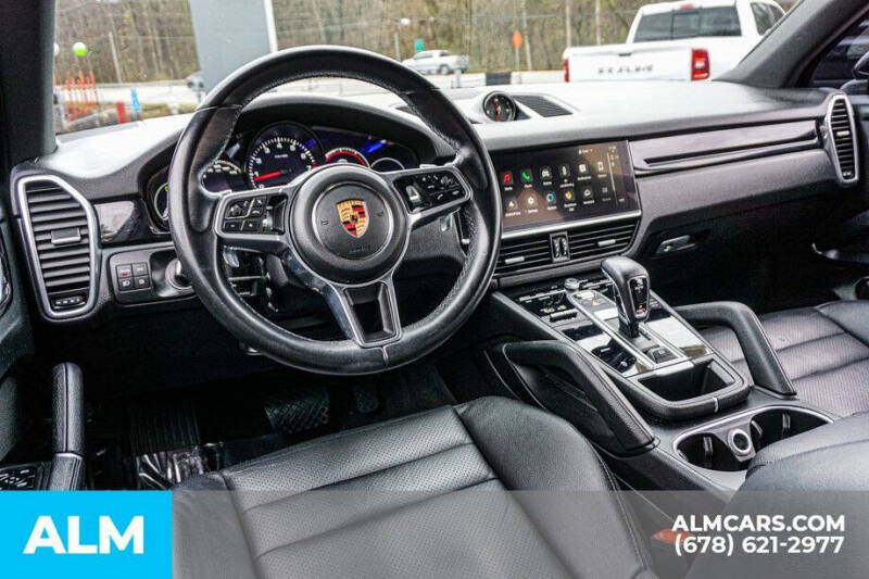 2022 Porsche Cayenne