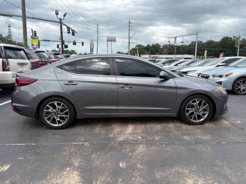 2020 Hyundai Elantra