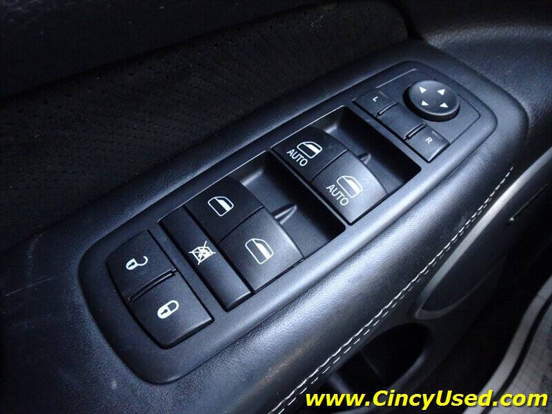 2016 Jeep Grand Cherokee SRT Night