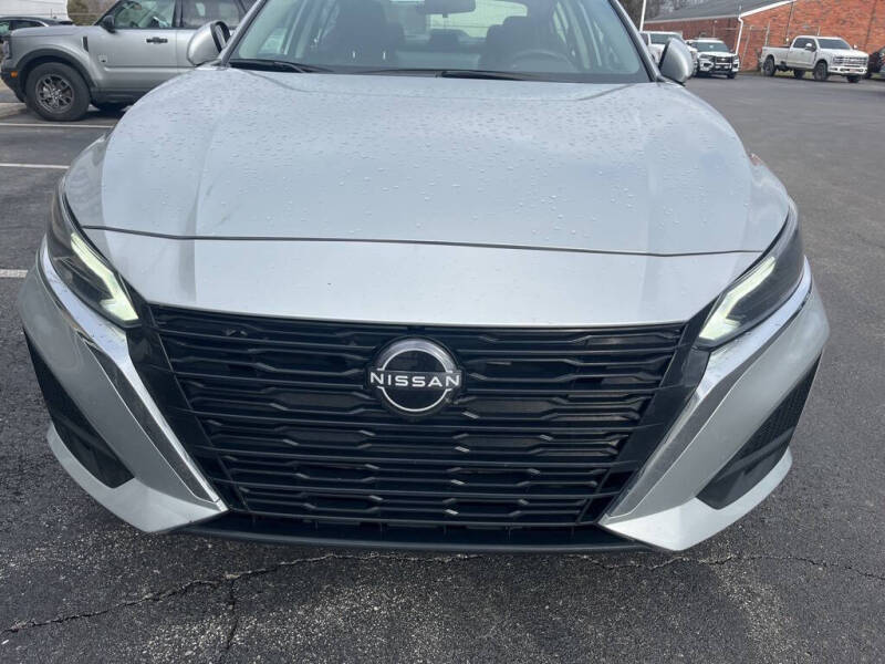 2023 Nissan Altima 2.5 SL