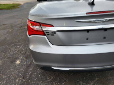 2013 Chrysler 200 Limited