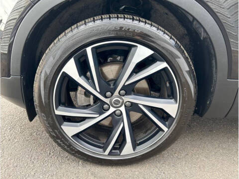 2020 Volvo XC40 T5 R-Design