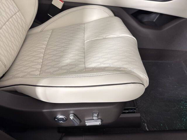 2025 Lincoln Nautilus Black Label