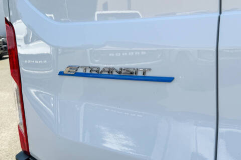 2023 Ford E-Transit 350