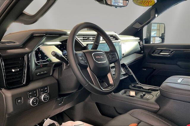 2025 GMC Sierra 2500HD