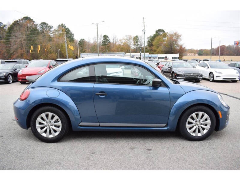 2018 Volkswagen Beetle 2.0T Coast