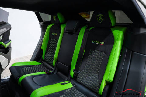 2022 Lamborghini Urus