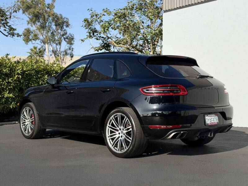 2017 Porsche Macan