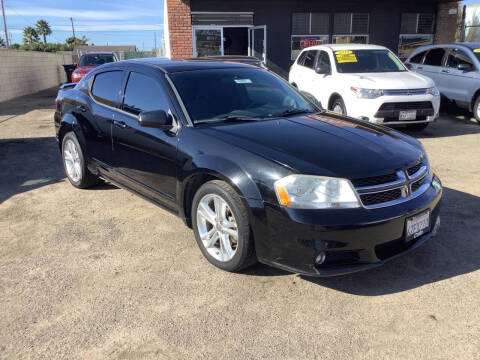 2012 Dodge Avenger SXT Plus